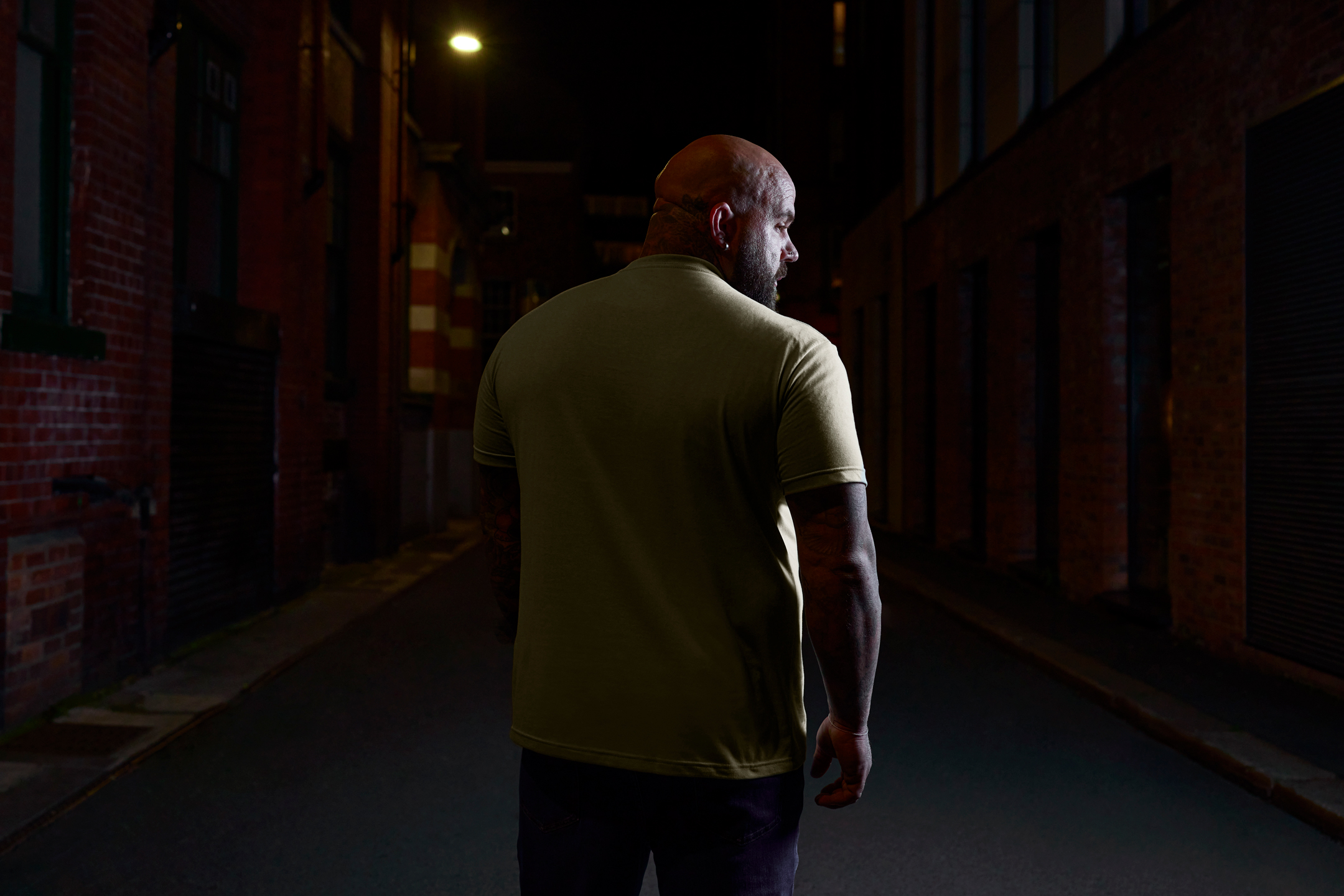 pLUS SIZE MAN WALKS PROUDLY DOWN STREET IN PERFECT FITTING TSHIRT